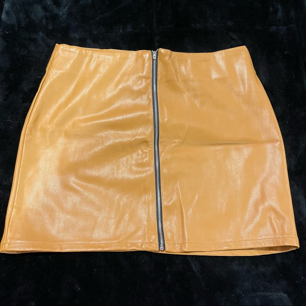 Sexy Faux Leather Skirt